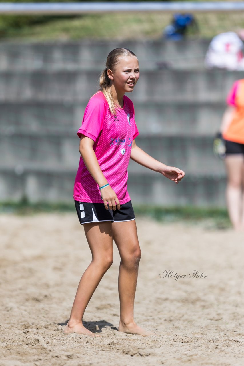 Bild 67 - wBJ/wCJ Beachsoccer Cup